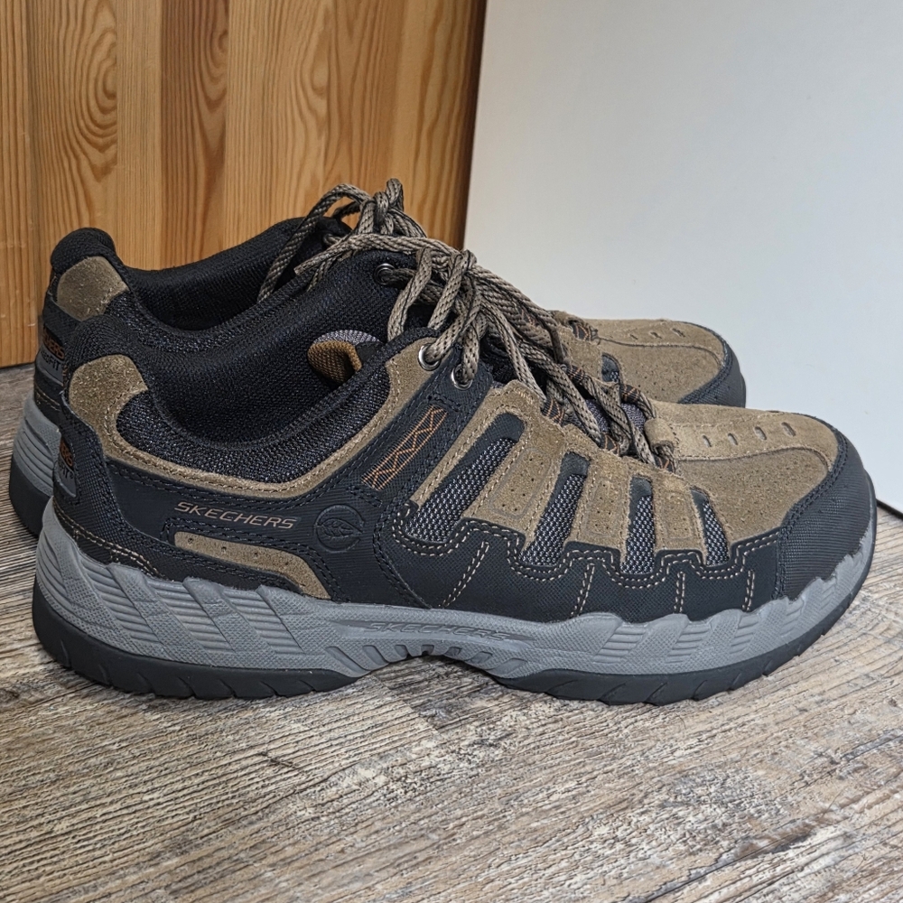 Skechers Sport Men's Outland Thrill Seeker Sneaker Lace Up Walking Shoe Size 9.5 - Picture 8 of 10